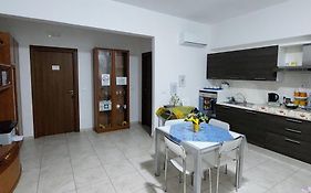 Lincoln B&B